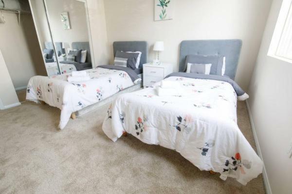 Lovely Venice Getaway - Two Bedroom * Los Angeles
